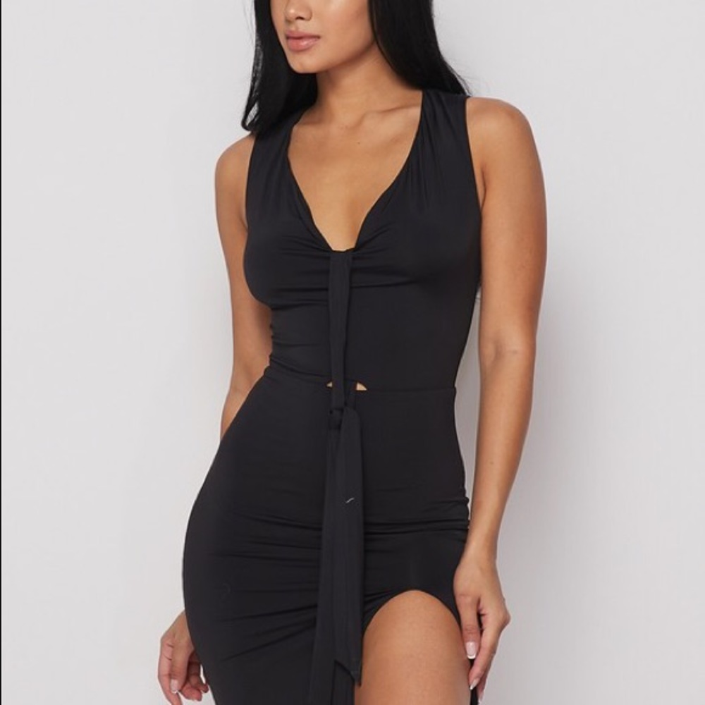 Dress - Picture 2 of 2